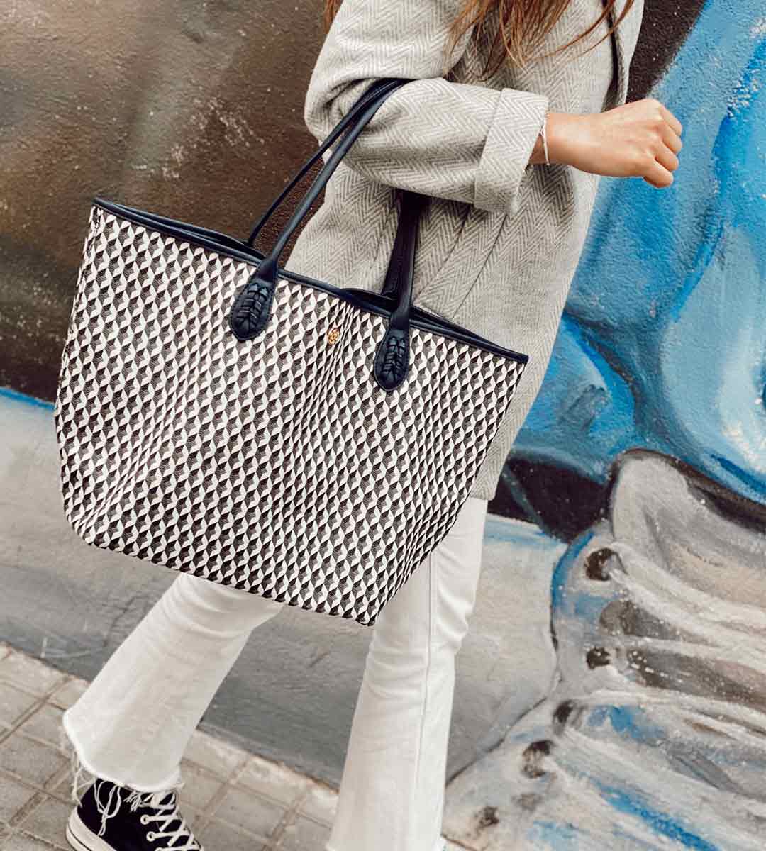 Los bolsos que necesitas tener en tu armario
